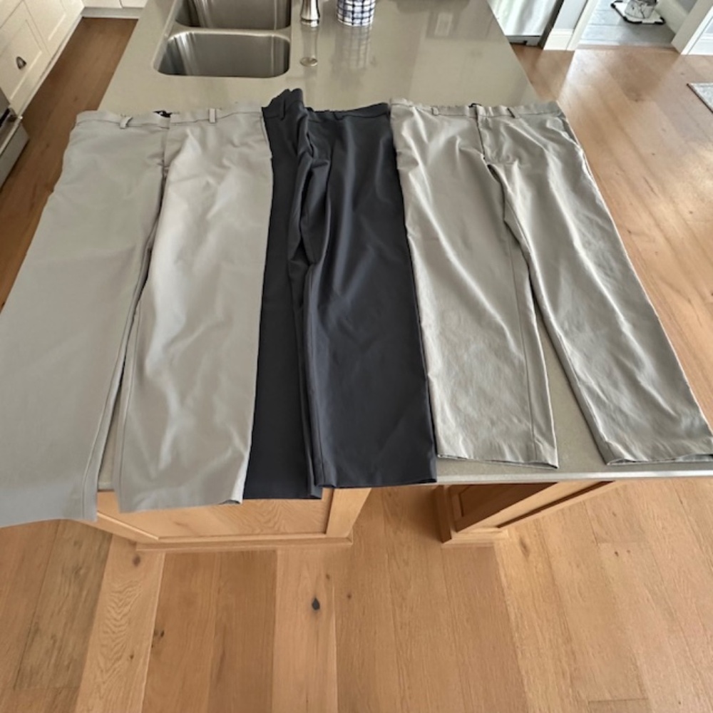 3 Pairs BR Athletic Slim 38x30 Performance Pants (2 Gray, 1 Navy) Retails $390